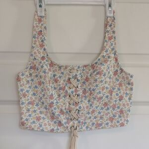 Cider Pastel Floral Lace-Up Crop Top